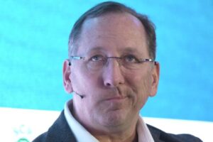 Majiteľ Olympique Lyon odstupuje z vedenia klubu po preradení klubu do druhej li...