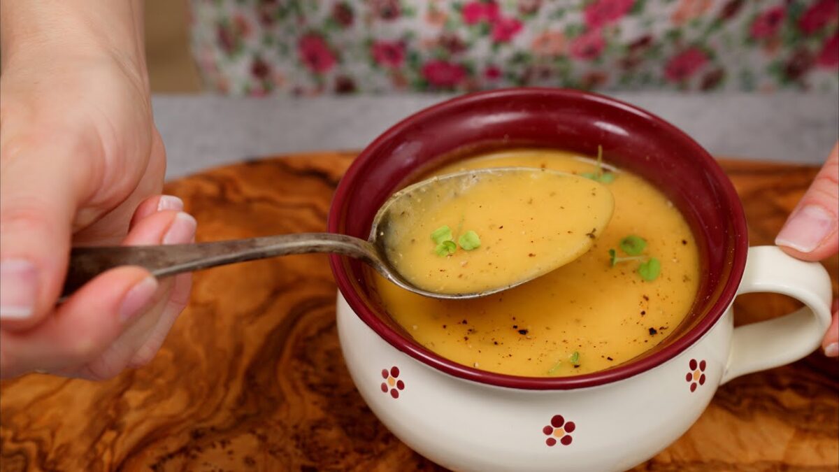 1751186091 maxresdefault.jpg Táto zemiaková polievka je liek pre môj žalúdok. Jednoduchý vegánsky recept