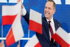 Novozvolený prezident Nawrocki načrtol tri priority Poľska v strednej a východne...