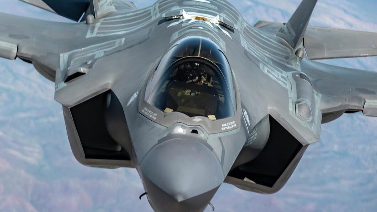 Spojené kráľovstvo plánuje kúpiť najmenej 12 stíhačiek F-35A, ktoré môžu niesť jadrové zbrane