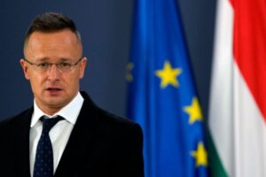 Szijjártó: Záverečné vyhlásenie summitu NATO už neobsahuje frázu o „nezvratnosti...