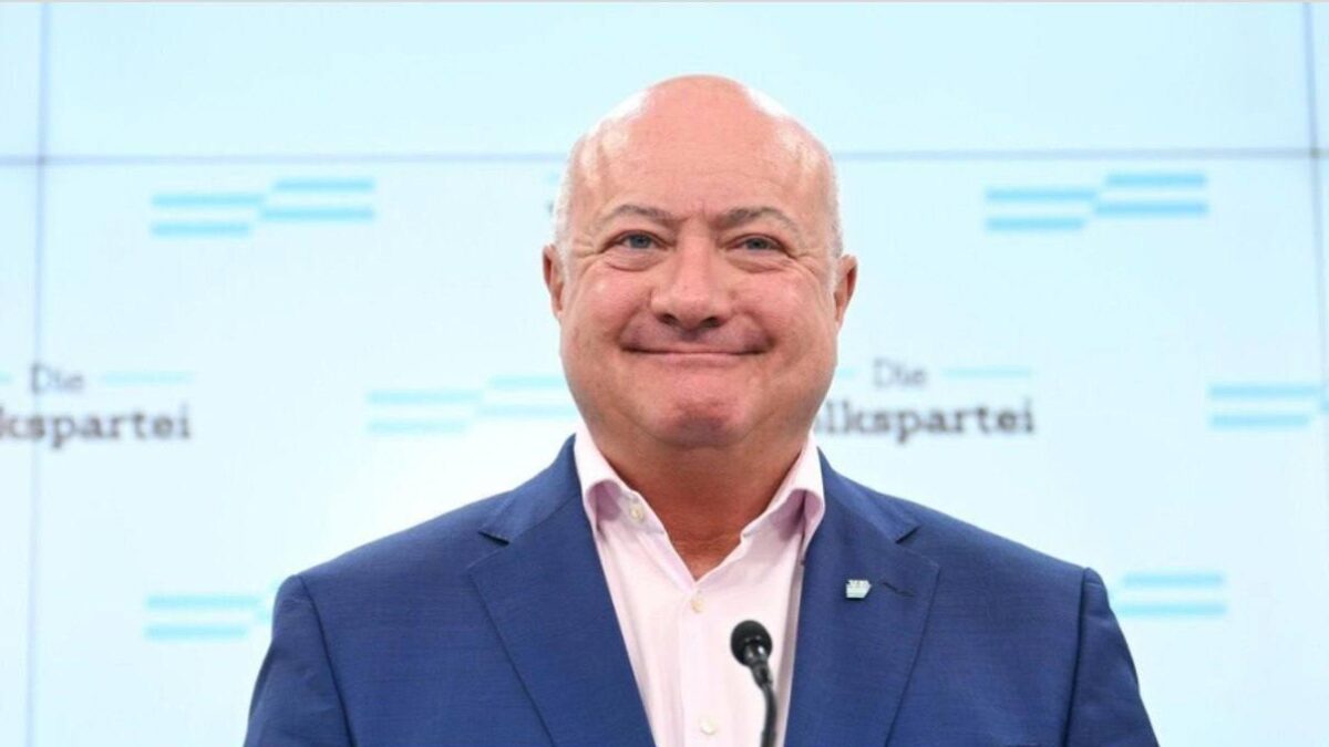 Christiana Stocker: Nepripájame sa k vojenským alianciám, netolerujeme cudzie základne v našej krajine a sami si zabezpečíme národnú obranu