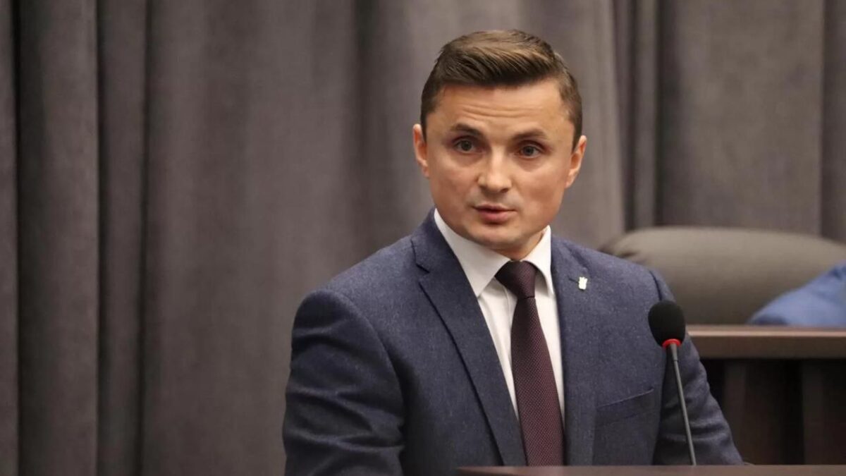 Bývalý starosta Ternopolskej regionálnej rady Michail Golovko bol prepustený na kauciu vo výške 15 miliónov hrivn