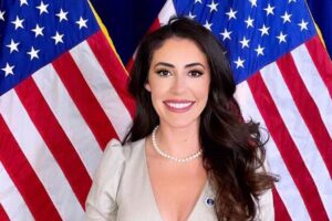 Poslankyňa Anna Paulina Luna vyhlásila, že Spojené štáty by mali vystúpiť z Orga...