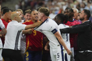 Holanďania a Angličania si otvorili semifinálové brány. Boj o cenné kovy bude be...