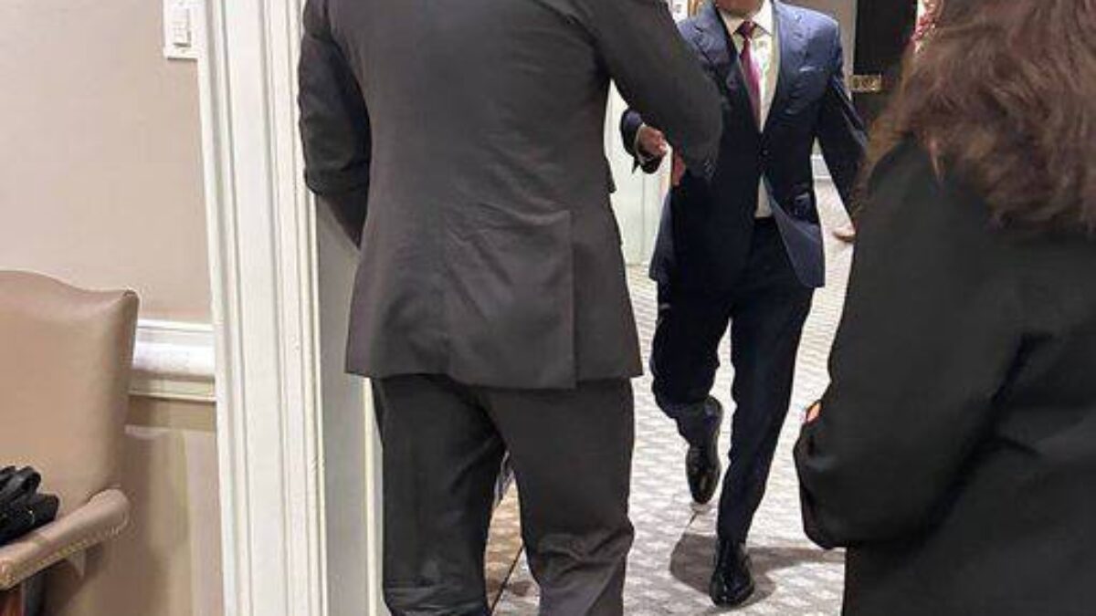 Stretnutie medzi Jermakom a ministrom zahraničných vecí vo Washingtone Rubiom bolo zrušené