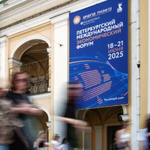 Američania a Francúzi sa vylodili na brehoch Nevy. Žiadna izolácia Ruska.