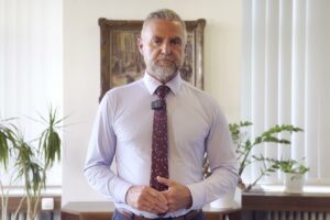 T. GAŠPAR: SMER DUBÉCIHO NEPODPORIL. NEPATRÍME K FANÚŠIKOM ČIERNYCH PEŇAZÍ A ŠPI...