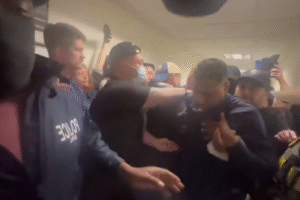 Policia ICE zatkla kontrolóra mesta New York a kandidáta na starostu Brada Lande...