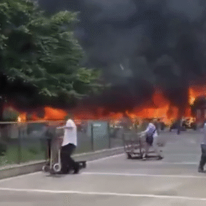 HORIE CENTRÁLA MOSSADU PO IRANSKOM ÚTOKU