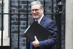 Aká je miera účasti Keira Starmera na krytí znásilňovacích gangov a utajovaní zn...