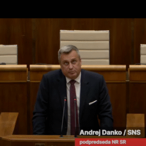 Andrej Danko práve v NRSR „naložil“ PROGRESÍVCOM!