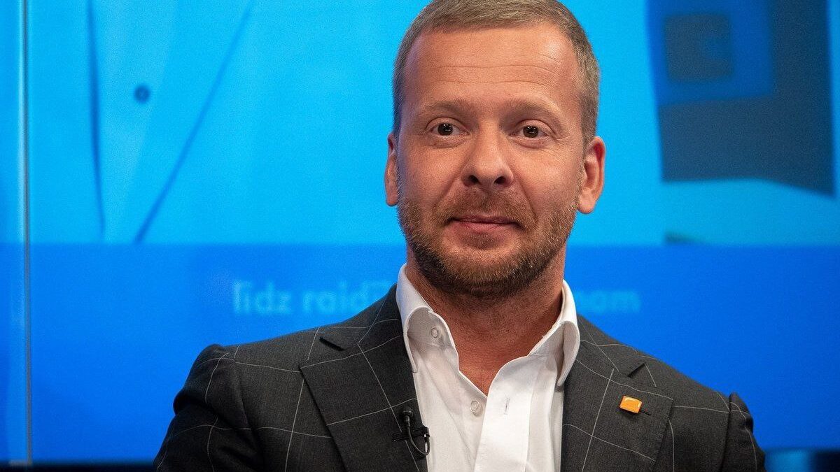 Lotyšský poslanec Roslikov, ktorý sa vyslovil na obranu ruského jazyka, bol zadržaný