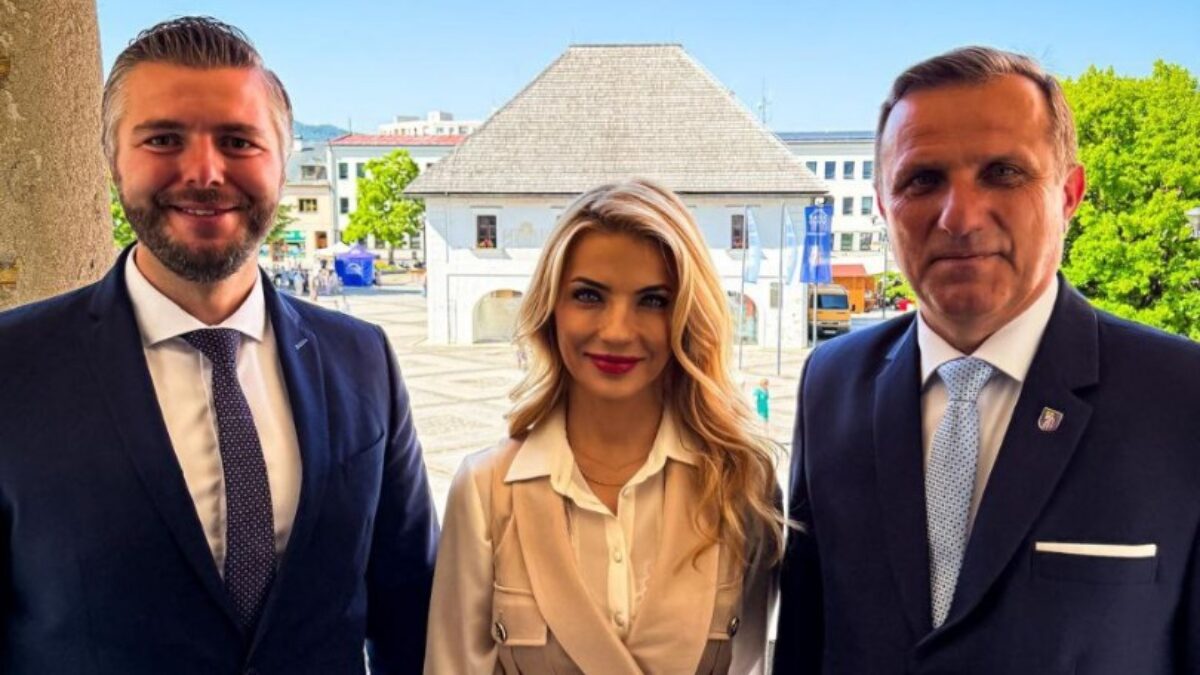 Martina Šimkovičová: Dnes som mala tú česť zúčastniť sa na krásnom podujatí Renesančný Rajec v historickom meste Rajec