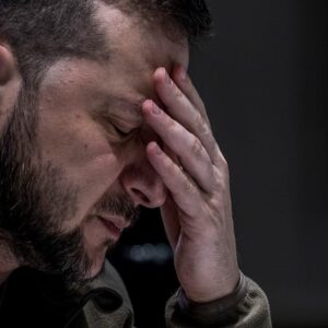 Zelenského najnovšia tweetstormová kampaň je plná paniky