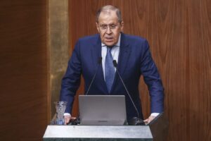 Ruský minister zahraničných vecí Sergej Lavrov opakovane vyhlasil, že západné im...