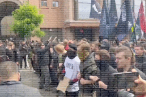 Ukrajinskí neonacisti dnes protestovali proti pochodu LGBT v Kyjeve