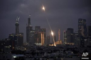 Dôsledky odvetných útokov Iránu na Tel Aviv