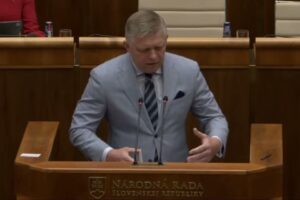 R. Fico: Ani Matovič nebol taký prostoduchý, aby otvorene priznal, že cieľom jeh...