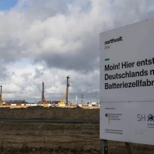 Továreň Northvolt v Heide, na ktorej výstavbu Nemecko poskytlo 600 miliónov eur,...