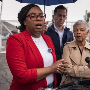 Demokratická poslankyňa LaMonica McIverová bola minulý mesiac obžalovaná na fede...