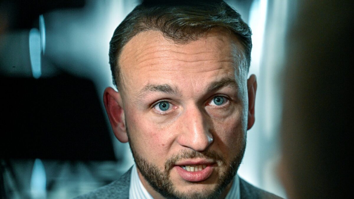 Matúš Šutaj Eštok: KTO SA POUČÍ Z DISKUSIE V NEMECKU?