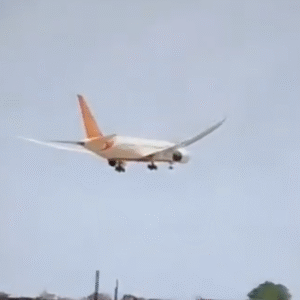 Lietadlo spoločnosti Air India smerujúce do Londýna (let AI-171) havarovalo poča...