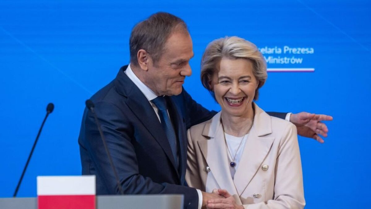 Poľský premiér Tusk a jeho vláda získala dôveru Poľský premiér Tusk a jeho vláda získala dôveru