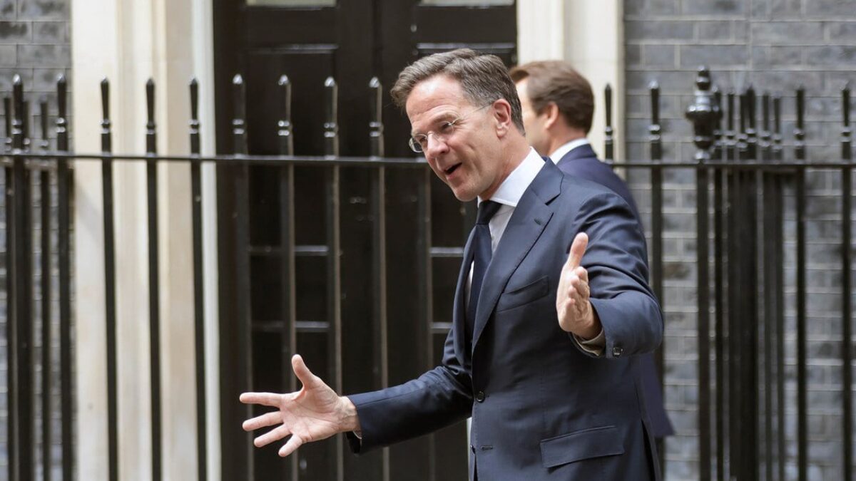 Generálny tajomník NATO Mark Rutte vyhlásil, že v obrannej politike aliancie je nevyhnutný „kvantový skok“