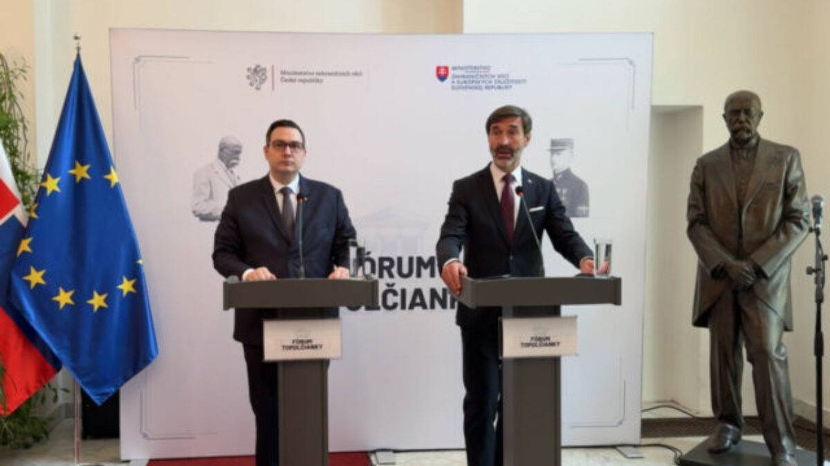Blanár sa stretol s Lipavským na symbolickom mieste, vyzdvihol dobré vzťahy s Českom – VIDEO