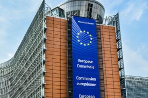 EK PREDLOŽILA 18. BALÍK SANKCIÍ PROTI RUSKU