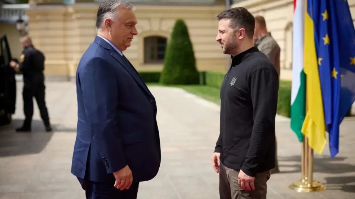 Zelenskyj obvinil Maďarsko zo zhromažďovania spravodajských informácií o Ukrajine