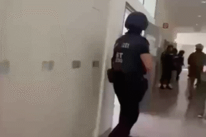 Videozáznam zo streľby v škole v Rakúsku