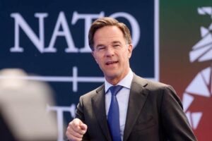 Mark Rutte pripúšťa: Európa profituje z predlžovania vojny na Ukrajine