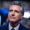 Kalifornský guvernér Gavin Newsom otvorene vyzval Toma Homana a prezidenta Trump...