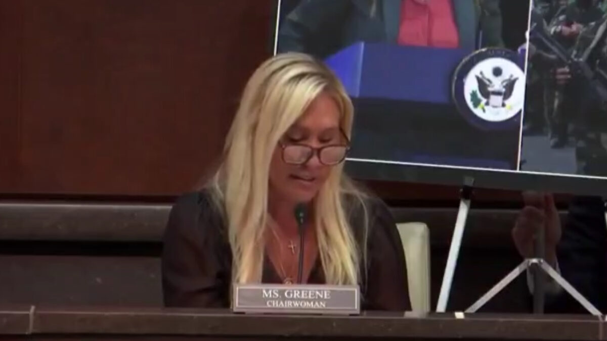 Z vypočutia jedného z lídrov USAID, Grega Romana