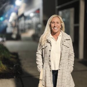 M.T. Greene: Ak štáty nedokážu regulovať umelú inteligenciu 10 rokov, nie sme o ...