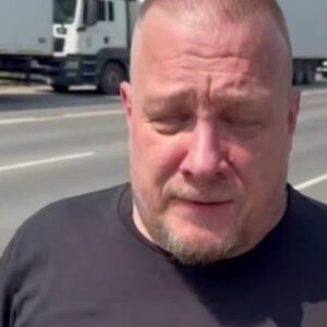 Podľa nemeckého novinára Thomasa Röpera je odmietnutie Kyjeva vyzdvihnúť telá vo...