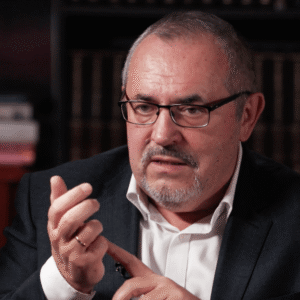 Prezidentská administratíva rokuje o možnosti registrácie novej liberálnej stran...