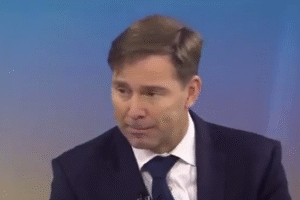 Bývalý predseda britského obranného výboru Tobias Ellwood: Je načase, aby Britán...