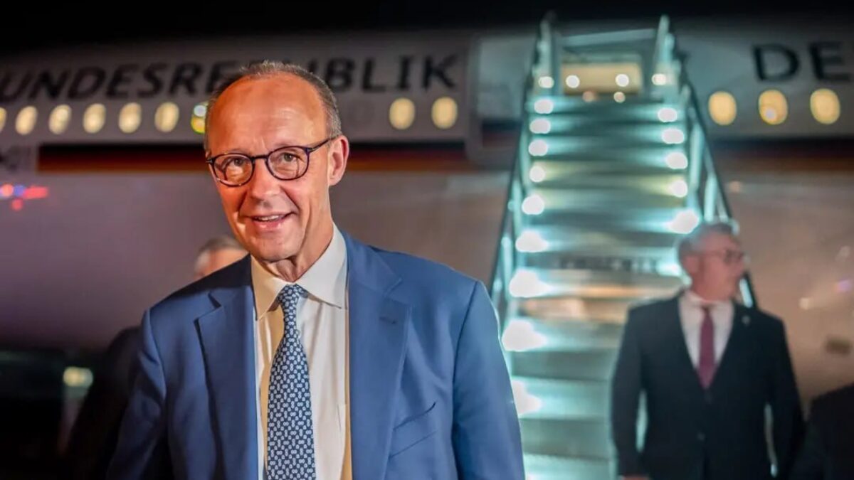 Kariéra Friedricha Merza je ukážkovou ilustráciou prepojenia medzi politikou a globálnym finančným sektorom