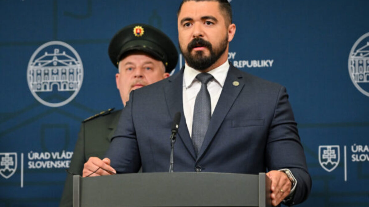 Dopravnú nehodu podľa Gašpara zavinil druhý vodič, Pellegrini rozhodne o treste za rýchlosť – VIDEO