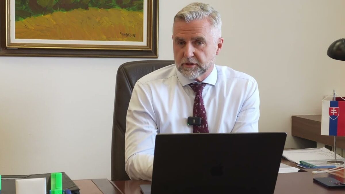 T. Gašpar: Zdechovský chce ochranku? Nech radšej prestane škodiť 5,5 milióna Slovákom