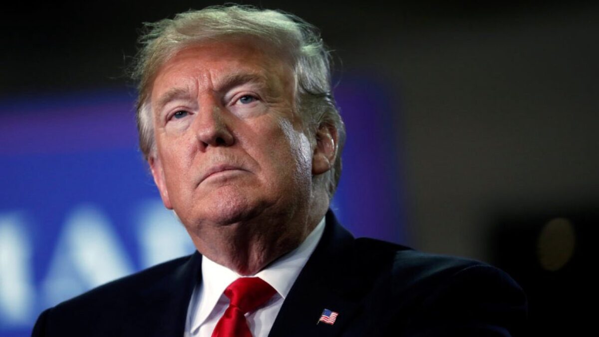 Prezident Trump uviedol, že mal 75-minútový telefonát s Putinom, ktorý „veľmi dôrazne“ vyhlásil, že „odpovie“ na rozsiahly útok dronov zo strany Ukrajiny.