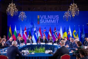 Tichý hlas východného krídla NATO