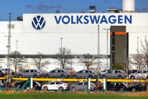 20 000 zamestnancov spoločnosti Volkswagen prijalo ponuku na prepustenie