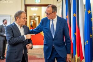 Víťazstvo Nawrockeho v prezidentských voľbách v Poľsku je pre premiéra Donalda T...