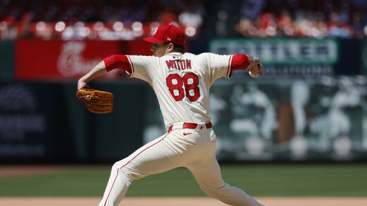 Špekulácie v deň uzávierky prestupov MLB zahŕňajúce tímy Yankees, Padres a ďalšie.