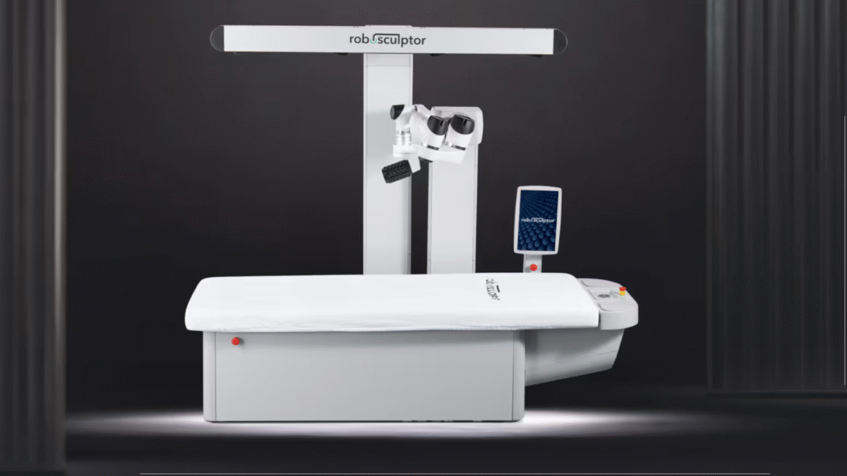 Zoznámte sa s robotom masérom s umelou inteligenciou, ktorý sľubuje, že sa zbaví uzlov na vašom chrbte.