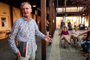 Focení s Janem Šibíkem. Mistr reportáže odhalil, jak vidět svět foťákem v telefo...